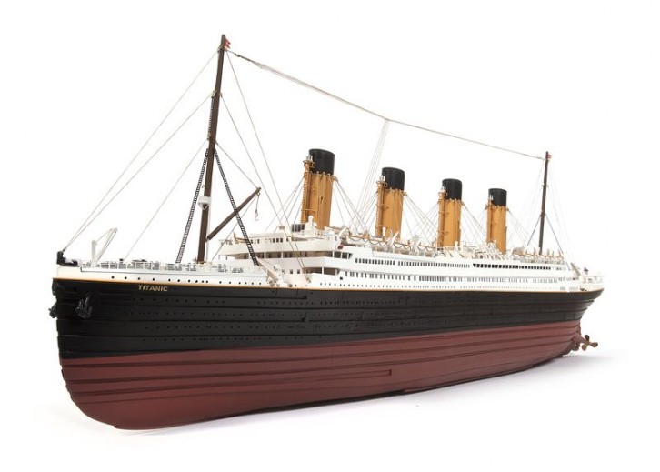 Ship model wooden kit RMS Titanic Occre (www.victoryshipmodels.com) Ship model wooden kit RMS Titanic Occre (www.victoryshipmodels.com)