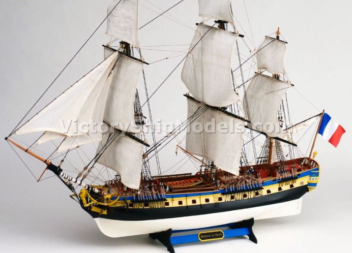 Ship model Hermione La Fayette N, wooden kit Artesania Latina (www.victoryshipmodels.com)